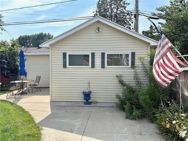 5156 Saint Paul Boulevard , Rochester, NY 14617
