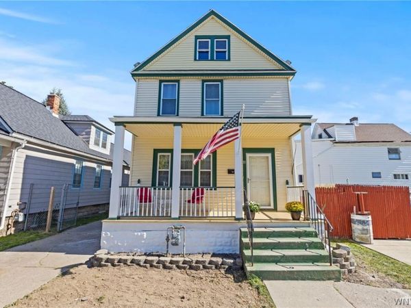 11 Baynes Street , Buffalo, NY 14213