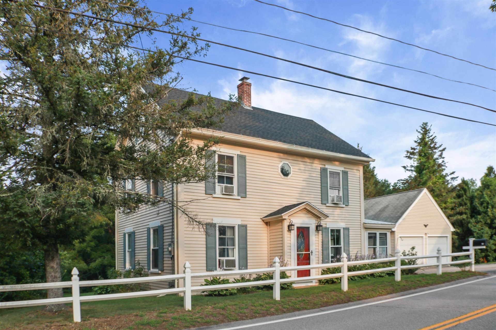 10 Tates Brook Road, Somersworth, NH 03878 Main Photo
