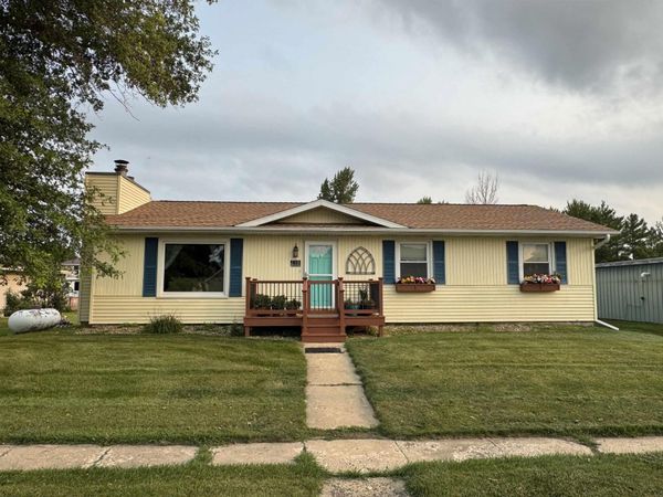 210 Main Street, Stout, IA 50673