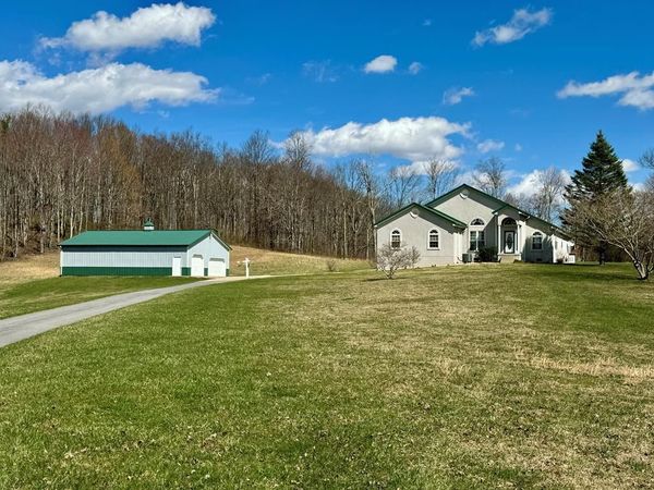 216 JOHN BOLEN RD, ODD, WV 25902