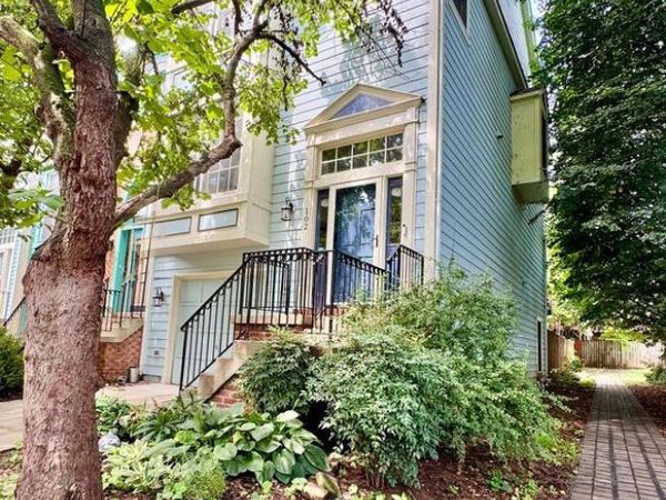 102 MAXIMILLIAN COURT SW, LEESBURG, VA 20175