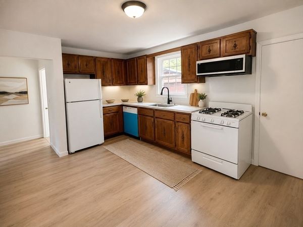 24 Central Avenue, Unit 24, Needham, MA 02492