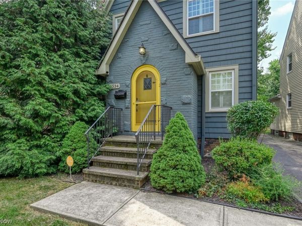 3534 Cedarbrook Road, University Heights, OH 44118