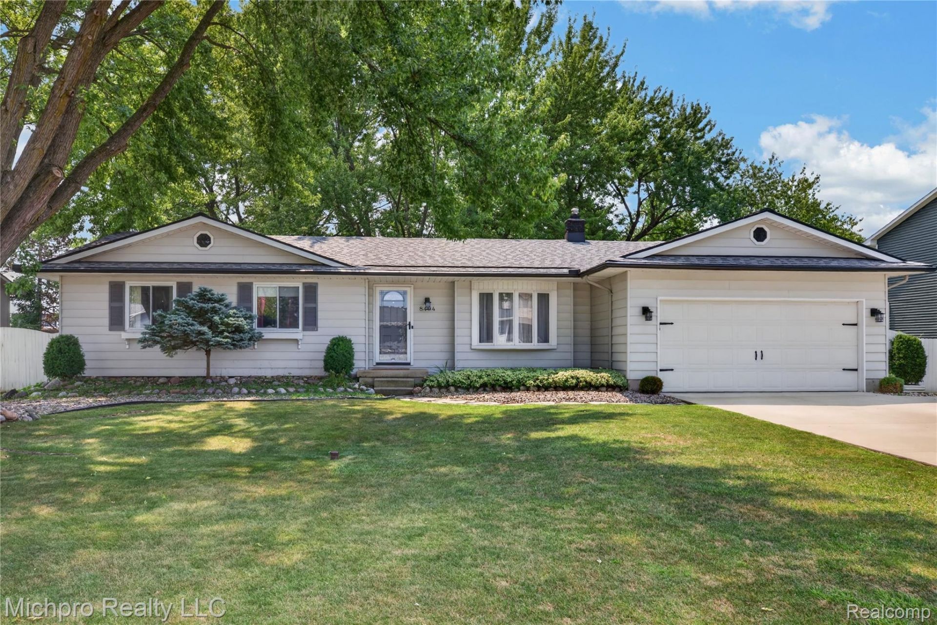 8404 Bellechasse Court, Davison Township, Mi 48423 Main Photo