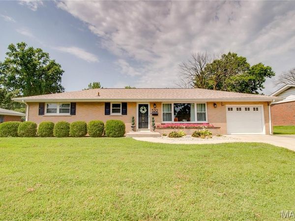 5212 Wick Way Drive, Alton, IL 62002