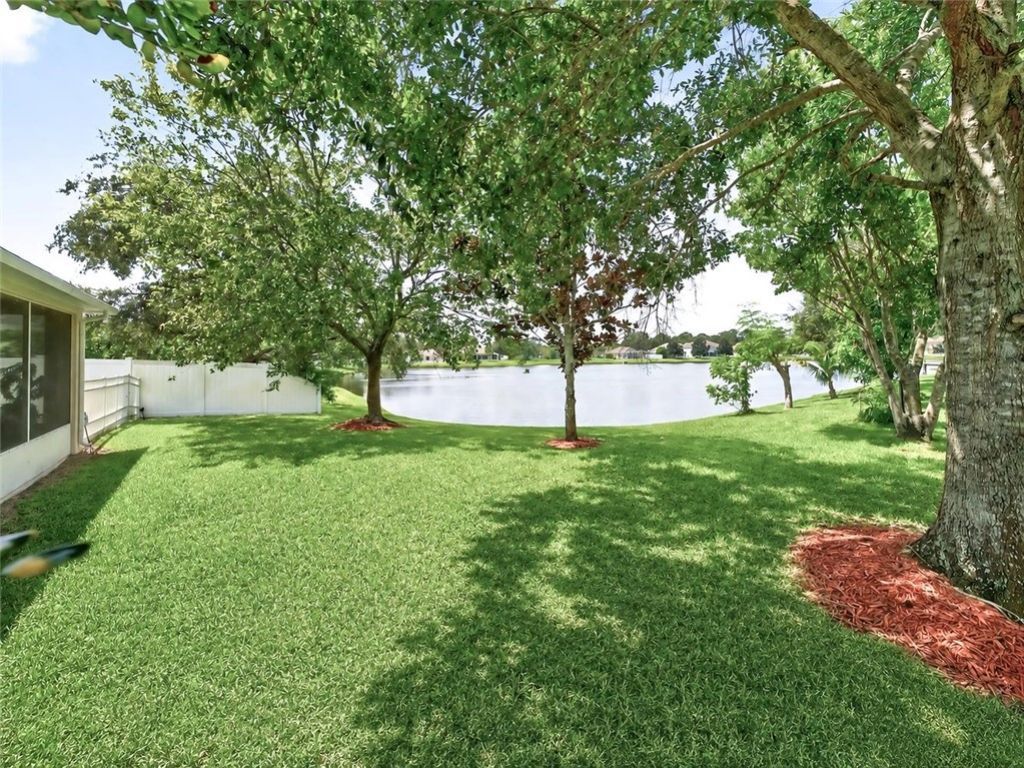 6024 Ridge Lake Circle, Vero Beach, FL 32967 Photo