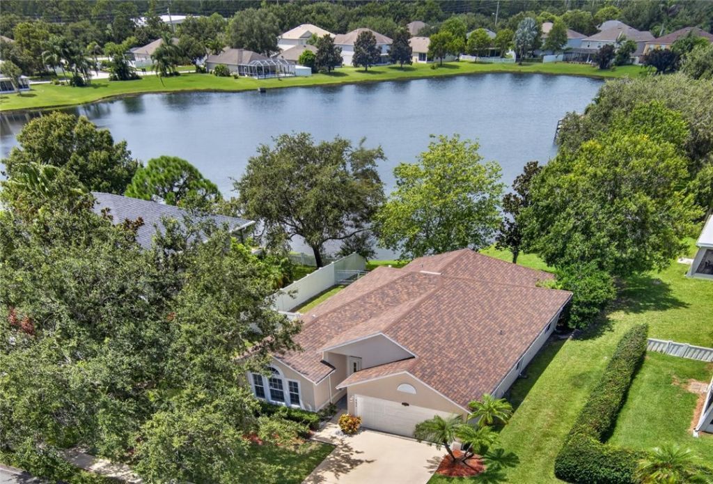 6024 Ridge Lake Circle, Vero Beach, FL 32967 Photo