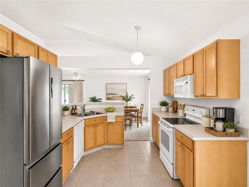 6024 Ridge Lake Circle, Vero Beach, FL 32967 Photo