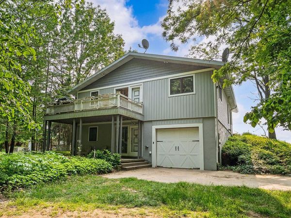 1140 Edgewater Terrace, South Haven, MI 49090
