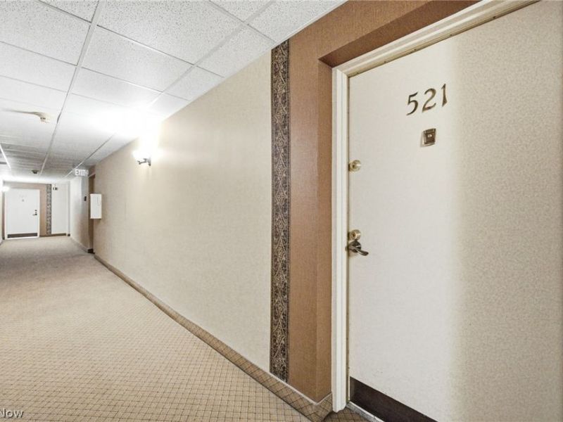 10301 Lake Avenue, Unit 521, Cleveland, OH 44102 Photo 2