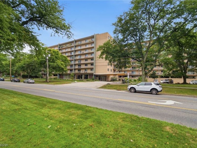 10301 Lake Avenue, Unit 521, Cleveland, OH 44102 Photo 29