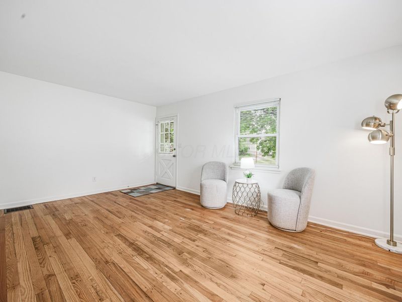 3155 Hamilton Avenue , Columbus, OH 43224 Photo 9