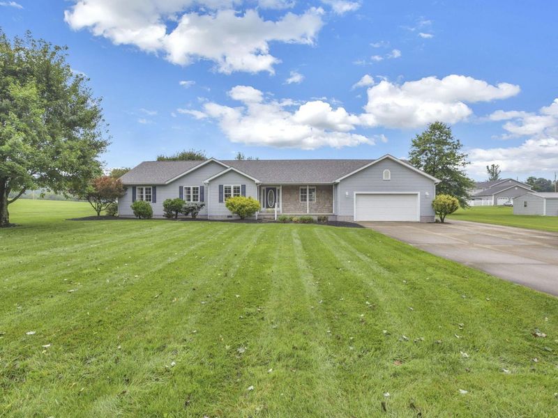 10535 S Poplar Drive , Glouster, OH 45732 Photo 3