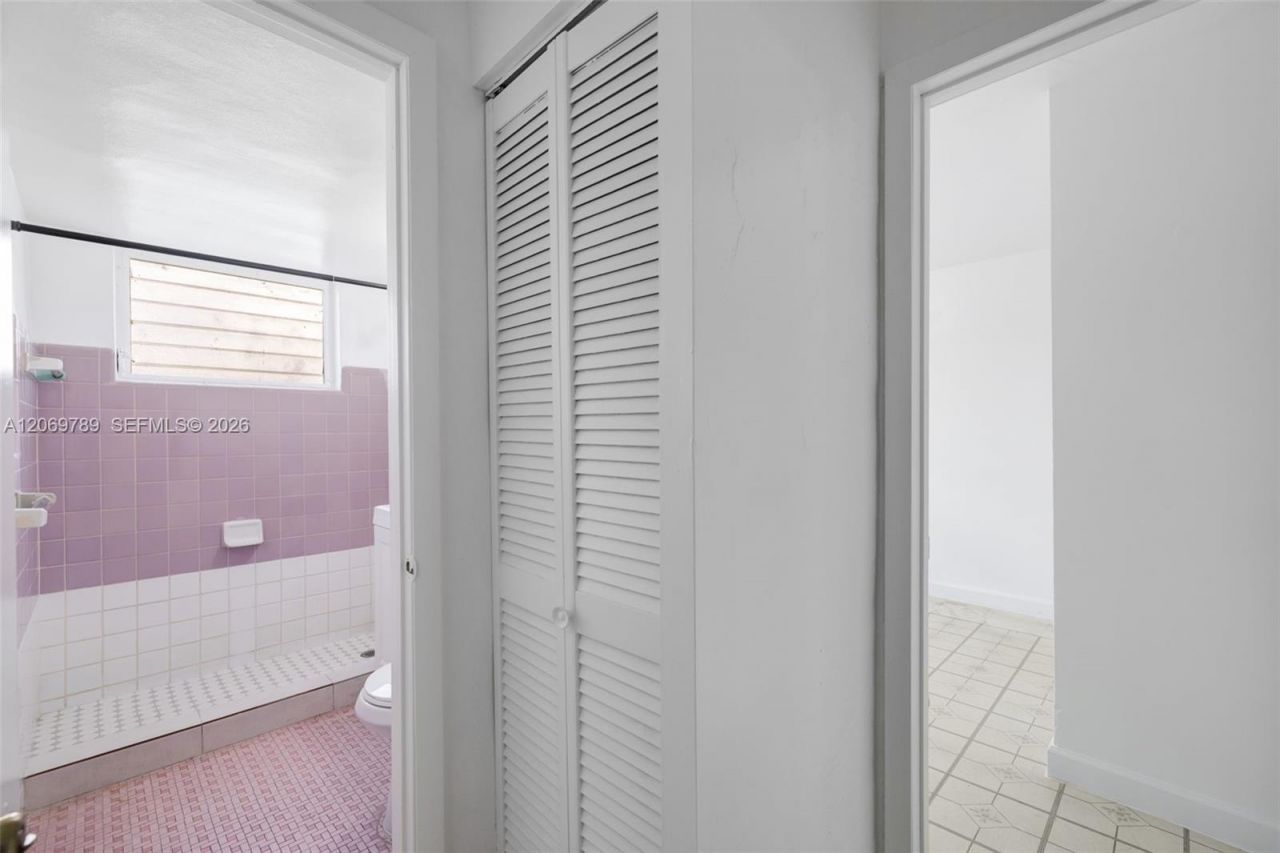 126 SW 18th Ave , Unit 4, Miami, FL 33135 Photo