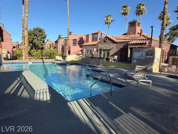 4050 Pacific Harbors Drive, Unit 125, Las Vegas, NV 89121