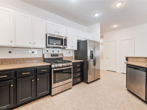 5389 Progresso Street , Las Vegas, NV 89135