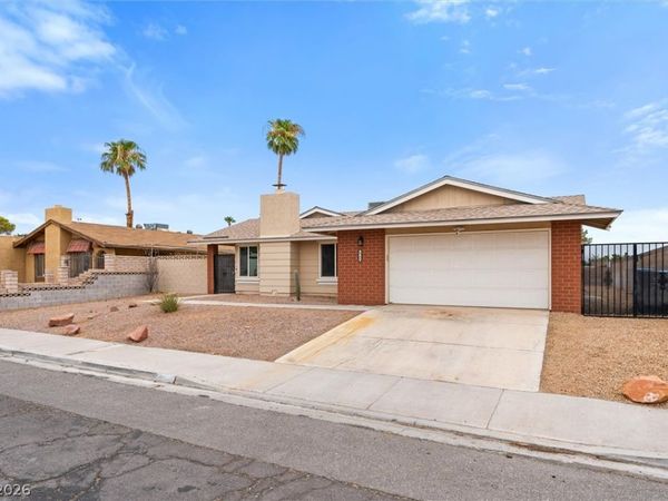 6364 Whippoorwill Way , Las Vegas, NV 89103