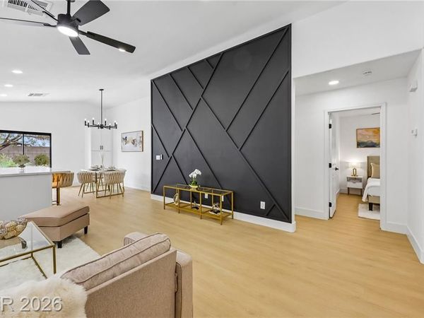 8360 Silverdale Avenue, Las Vegas, NV 89113