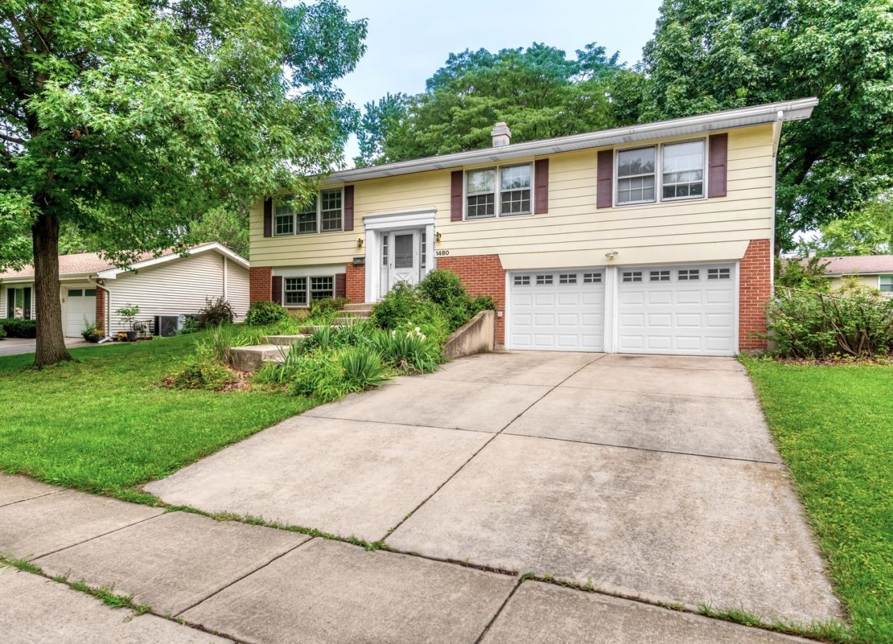 1480 Mayfield Lane, Hoffman Estates, IL 60169 Main Photo