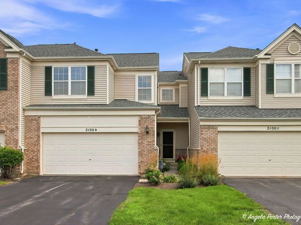 2100 Braeburn Drive , Unit B, Wauconda, IL 60084