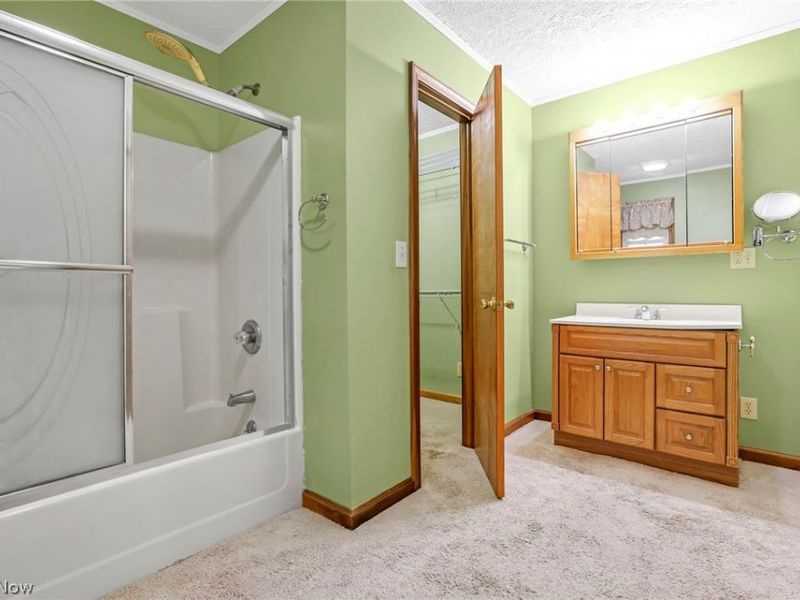 10535 S Poplar Drive, Glouster, OH 45732 Photo 33