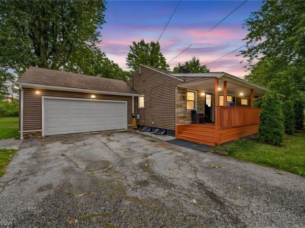 353 Ansel Road , Geneva, OH 44041