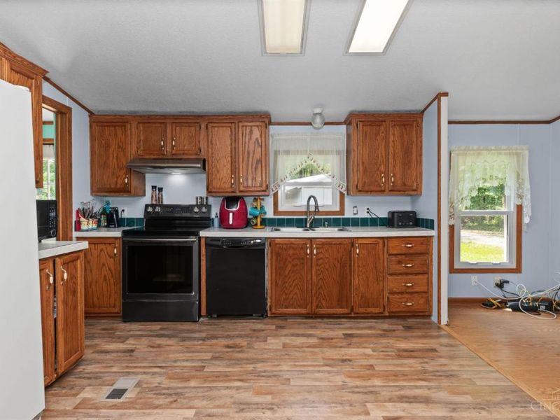1878 Maple Grove Road, Pike Township, OH 45154 Photo 12