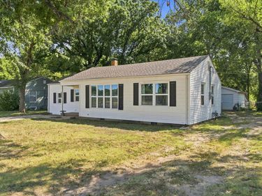 3016 N Charles Ave, Wichita, KS 67204