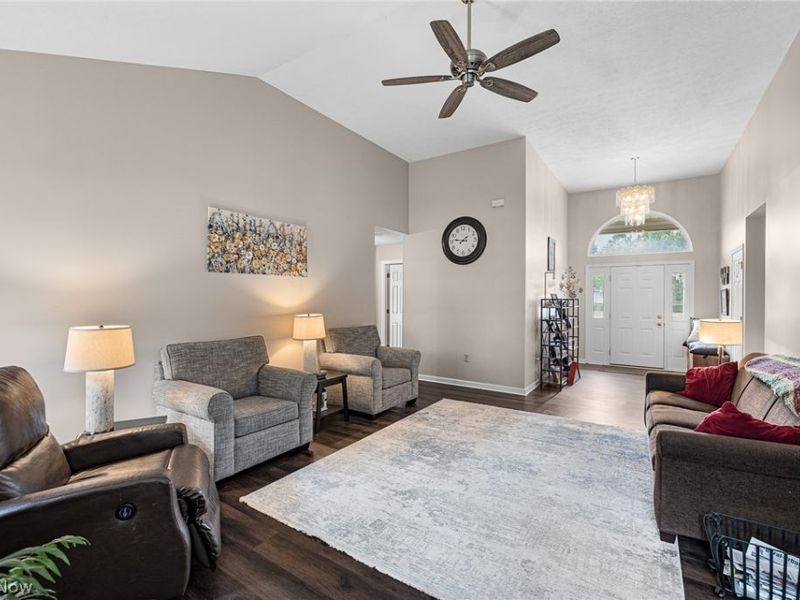 1033 Wabash Avenue, Grafton, OH 44044 Photo 6
