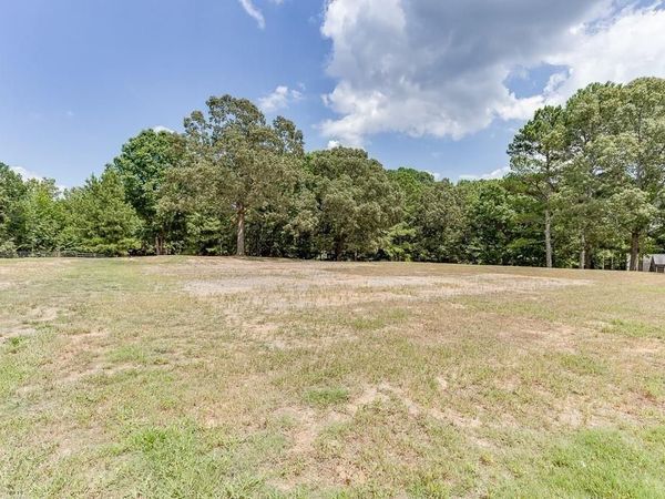 5755 Kennedy Road , Suwanee, GA 30024