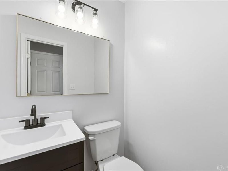 124 Chapel Hill Drive, Unit 124, Fairfield, OH 45014 Photo 12
