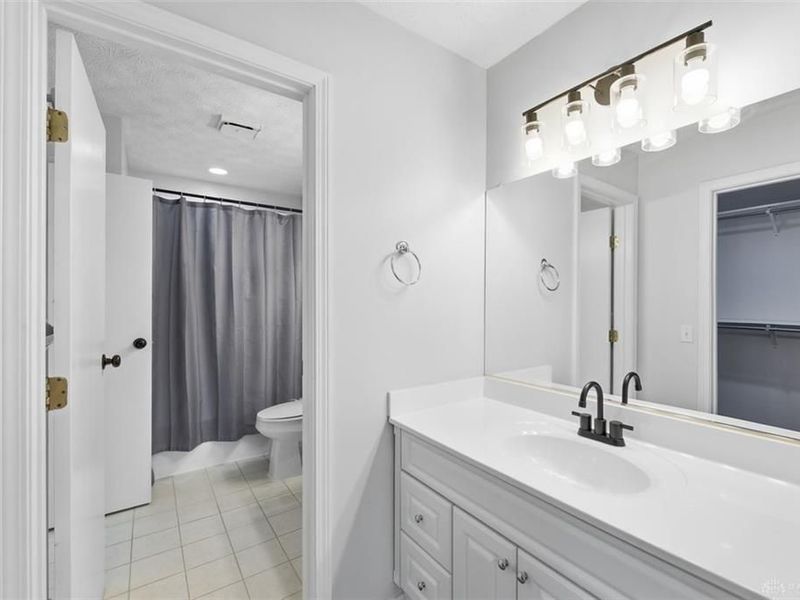 124 Chapel Hill Drive, Unit 124, Fairfield, OH 45014 Photo 24