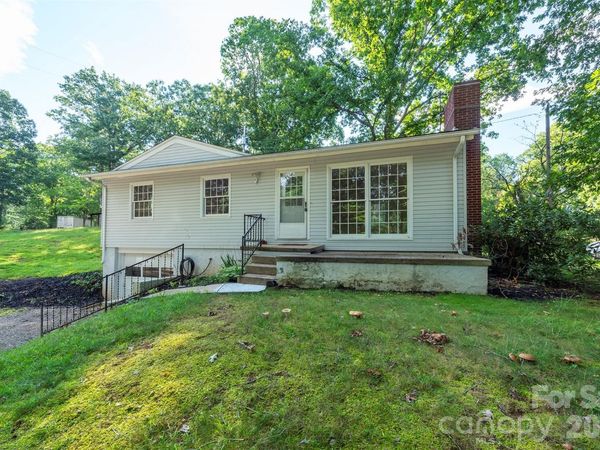 76 Maple Springs Road , Asheville, NC 28805