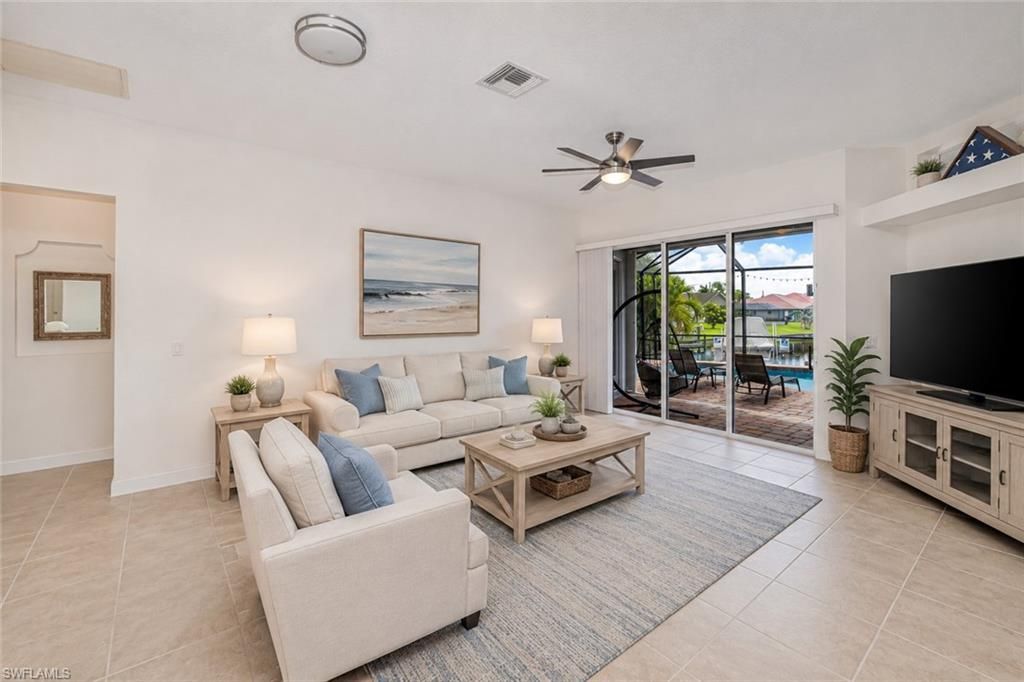 3815 Surfside Blvd, Cape Coral, FL 33914 Photo