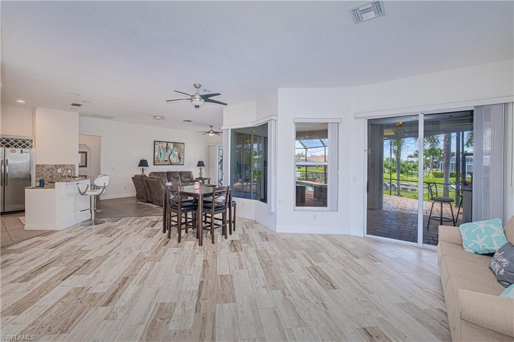 3815 Surfside Blvd, Cape Coral, FL 33914 Photo
