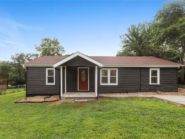 3628 N Cypress Avenue, Kansas City, MO 64117