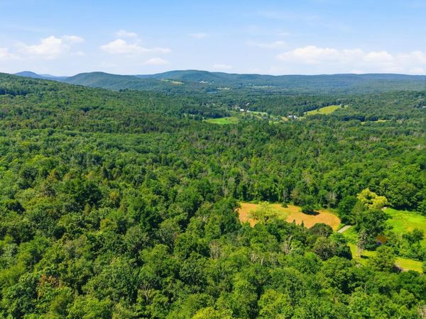 206 Stevens Glen Rd, Richmond, MA 01254