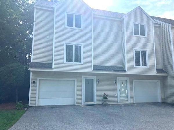 4 Abinger Way, Nashua, NH 03063