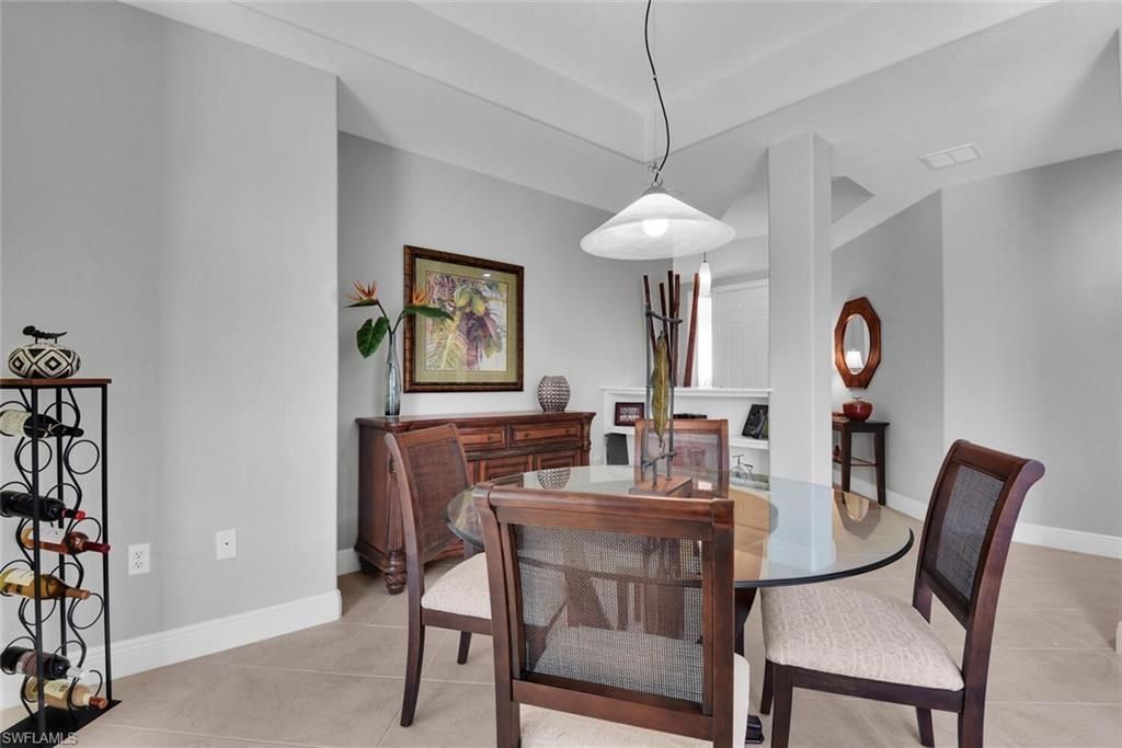 6413 Legacy Cir, Unit 1602, Naples, FL 34113 Photo