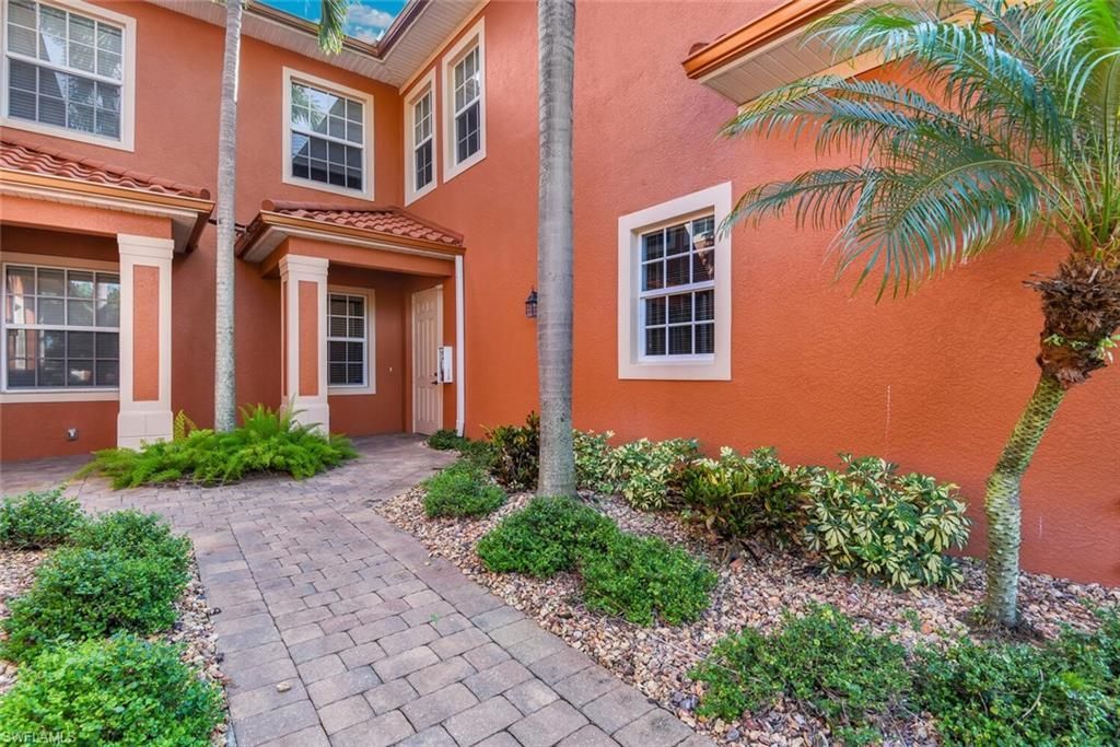 6413 Legacy Cir, Unit 1602, Naples, FL 34113 Photo
