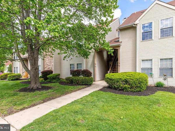 303 TAVISTOCK, CHERRY HILL, NJ 08034