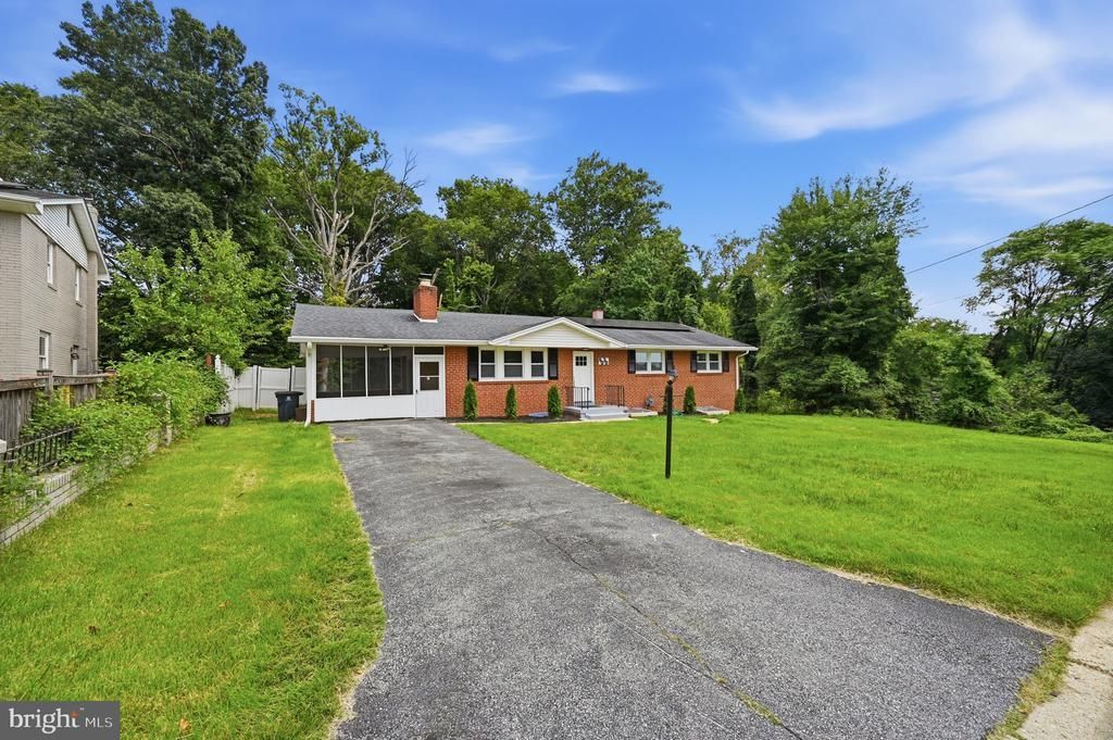5030 LELAND DRIVE , OXON HILL, MD 20745