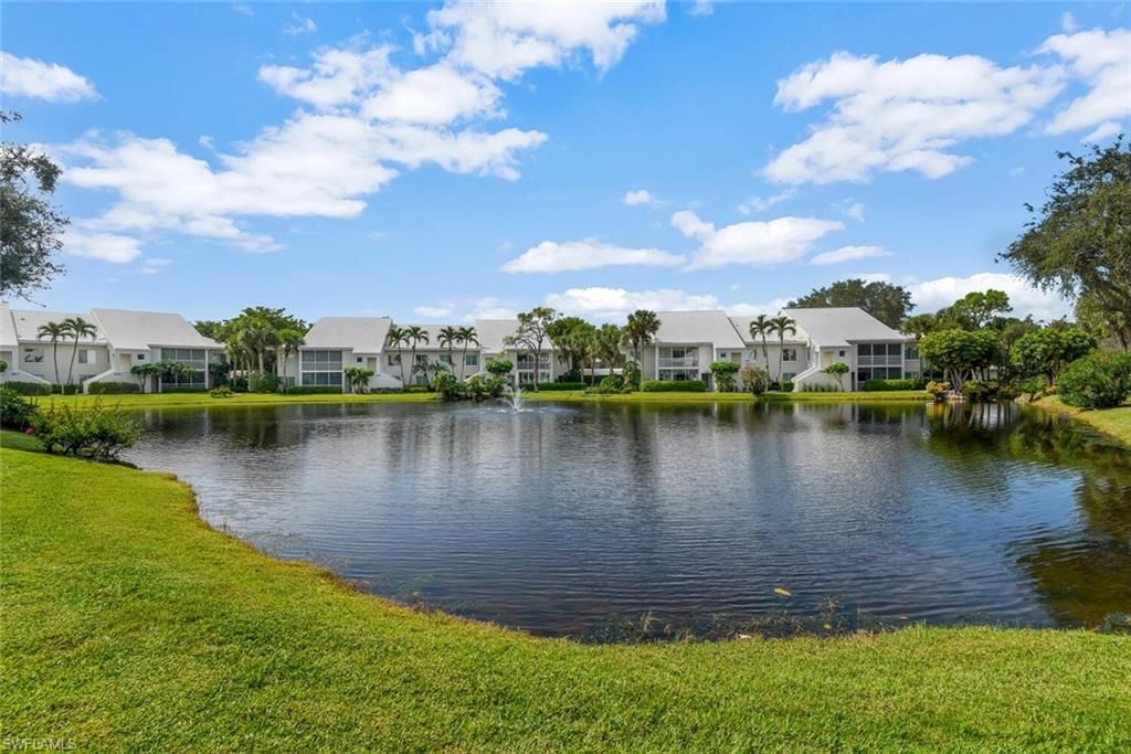 780 Willowbrook Dr, Unit 707, Naples, FL 34108 Photo