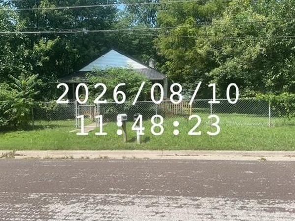 1201 N Davies Avenue, Springfield, MO 65802