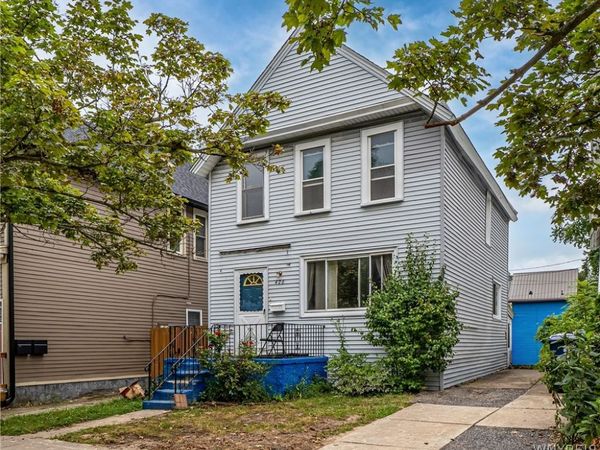 426 Vermont Street , Buffalo, NY 14213