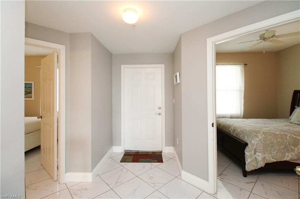 519 Roma Ct , Unit 3-305, Naples, FL 34110 Photo