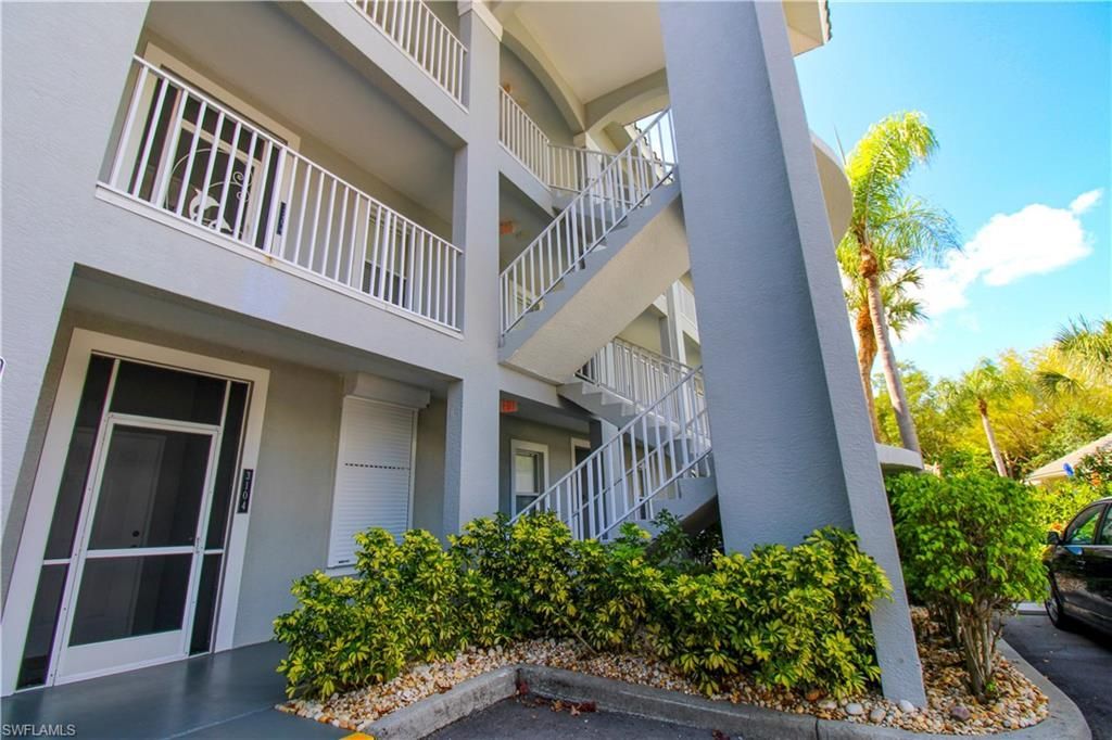 519 Roma Ct , Unit 3-305, Naples, FL 34110 Photo