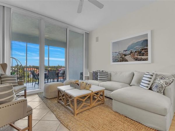 450 Launch CIR, Unit 602, NAPLES, FL 34108