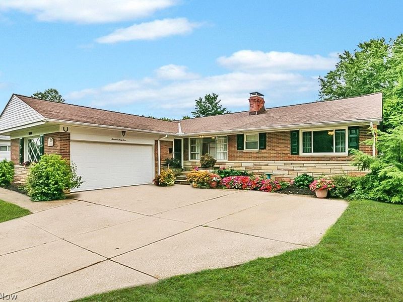 1934 Caronia Drive, Lyndhurst, OH 44124 Photo 31